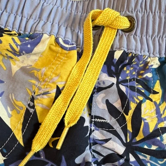 Patagonia Kids' Board  Print Shorts XS - Picture 4 of 12